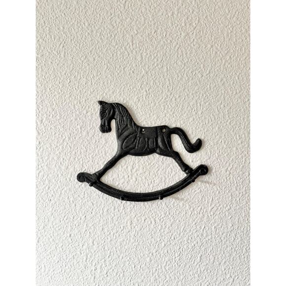 Vintage Cast Iron Rocking Horse Wall Mount Hook Key Rack - Picture 2 of 5